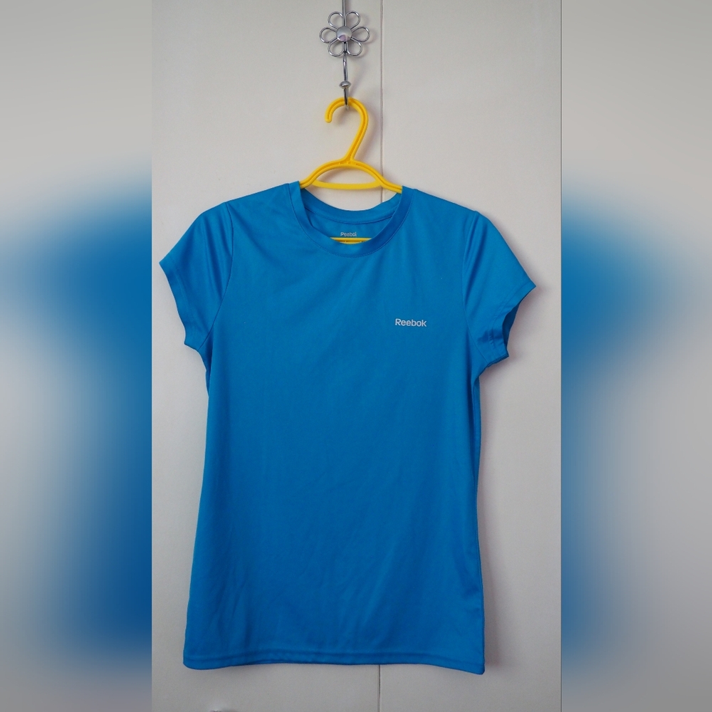 Reebok workout shirt